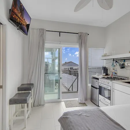 The Shining Sea C Apartment Oceanside Exterior photo